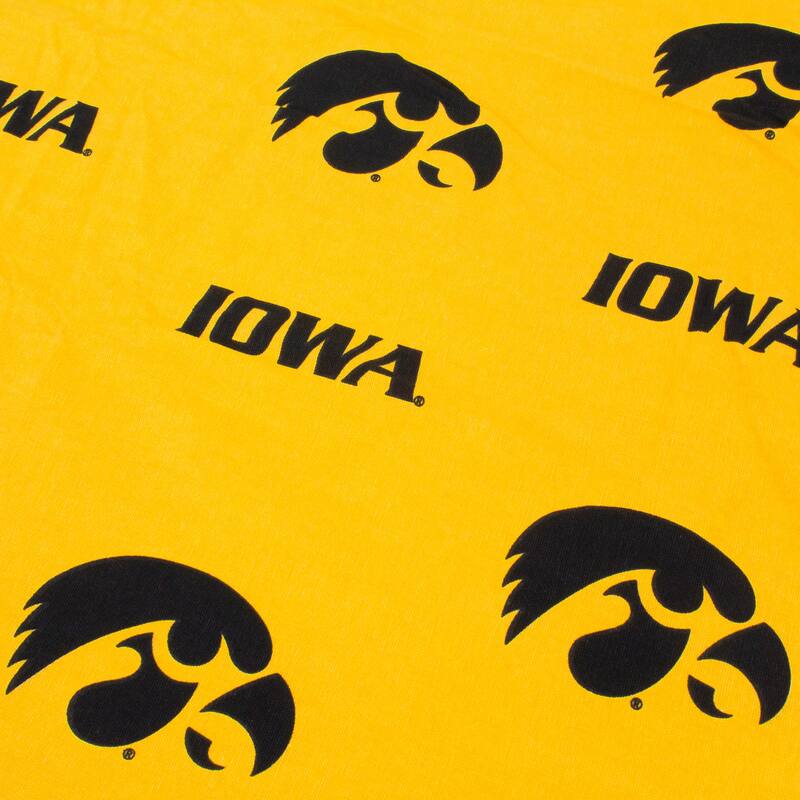 Iowa Hawkeyes Tailgate Fitted Tablecloth, 33" x 33", Card Table Bed